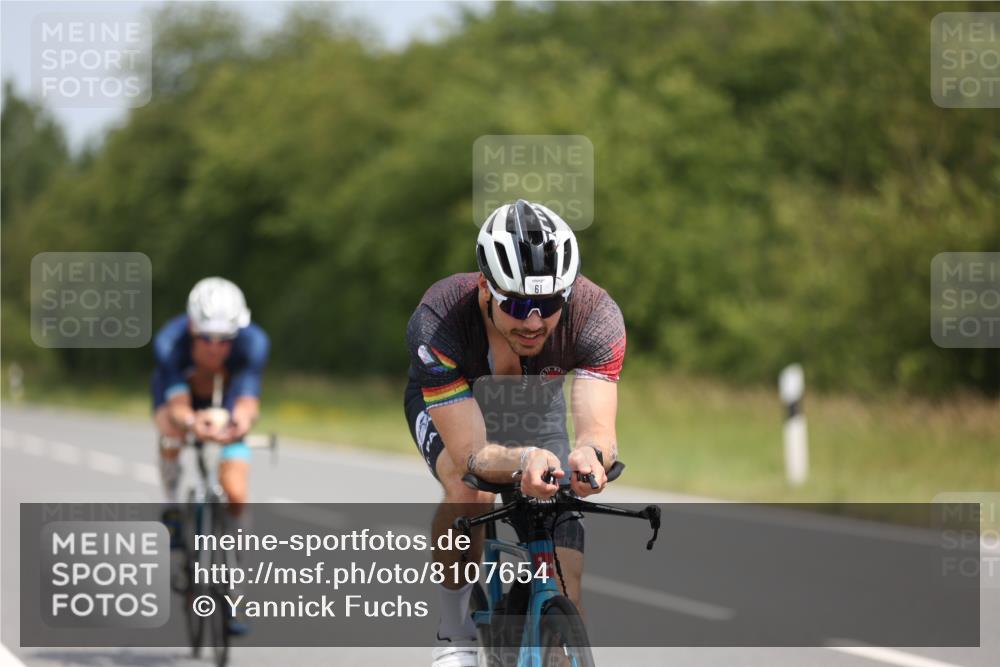 22.06.2025 - Viking Triathlon Yannick Fuchs http://msf.ph/oto/8107654 22.06.2025 12:12:36 Radfahren 61, 394, 397, 477 meine-sportfotos.de
