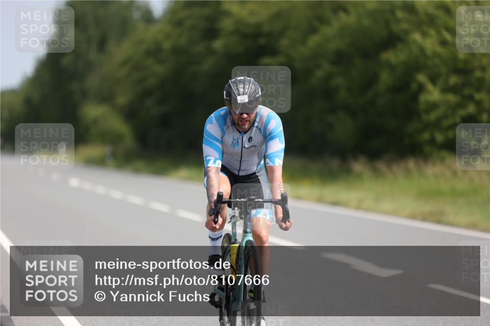 22.06.2025 - Viking Triathlon Yannick Fuchs http://msf.ph/oto/8107666 22.06.2025 11:31:30 Radfahren 54, 188, 245, 361, 440 meine-sportfotos.de