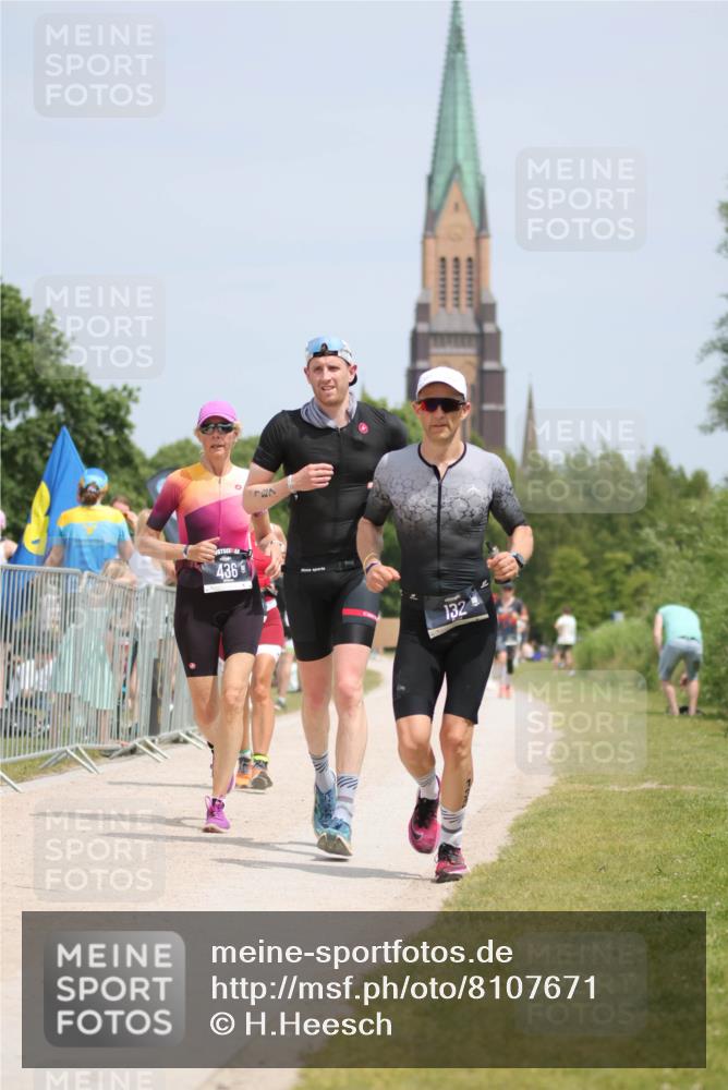 22.06.2025 - Viking Triathlon H.Heesch http://msf.ph/oto/8107671 22.06.2025 14:22:20 Laufen 132, 187, 436, 484 meine-sportfotos.de