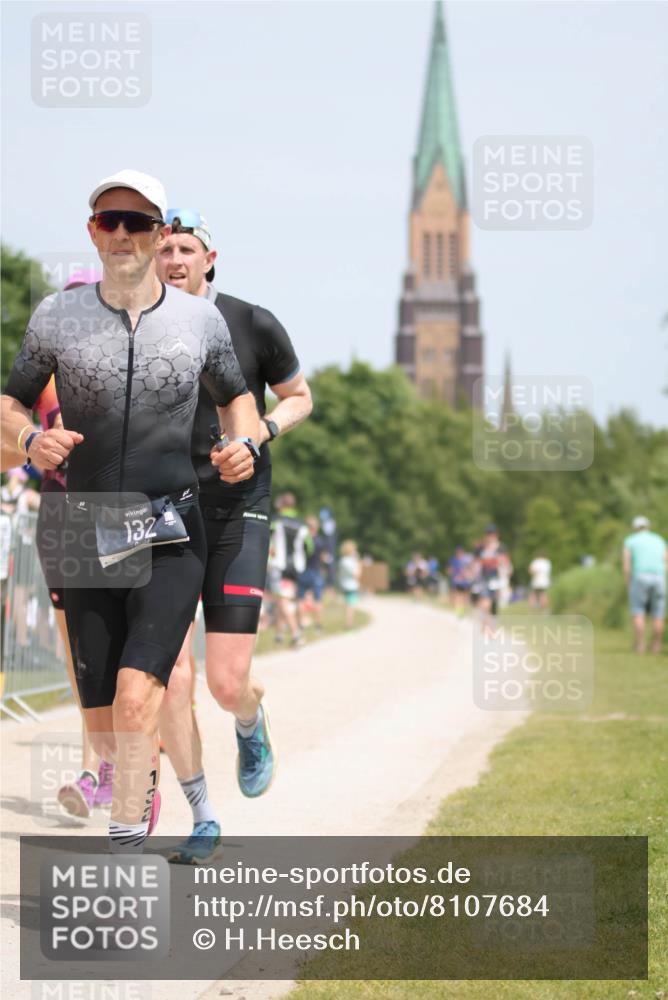 22.06.2025 - Viking Triathlon H.Heesch http://msf.ph/oto/8107684 22.06.2025 14:22:22 Laufen 132, 187, 436, 484 meine-sportfotos.de