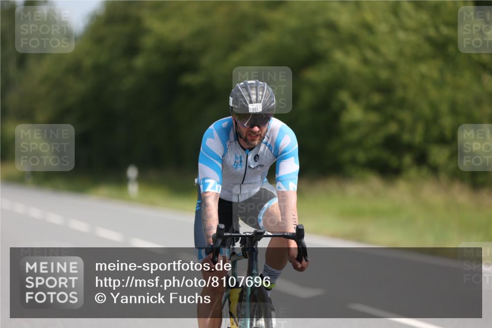 22.06.2025 - Viking Triathlon Yannick Fuchs http://msf.ph/oto/8107696 22.06.2025 11:31:30 Radfahren 54, 188, 245, 361, 440 meine-sportfotos.de