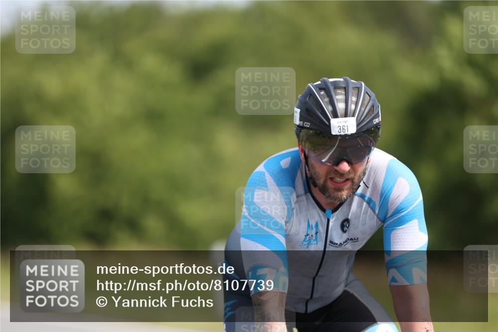 22.06.2025 - Viking Triathlon Yannick Fuchs http://msf.ph/oto/8107739 22.06.2025 11:31:31 Radfahren 54, 188, 245, 361, 440, 624 meine-sportfotos.de