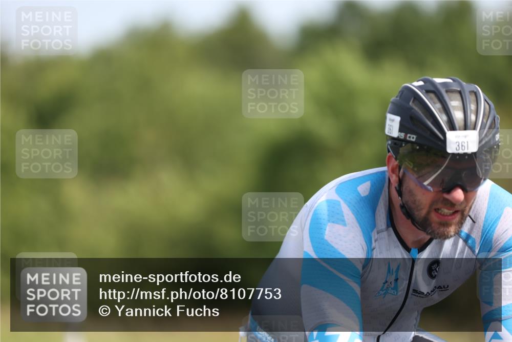 22.06.2025 - Viking Triathlon Yannick Fuchs http://msf.ph/oto/8107753 22.06.2025 11:31:31 Radfahren 54, 188, 245, 361, 440, 624 meine-sportfotos.de