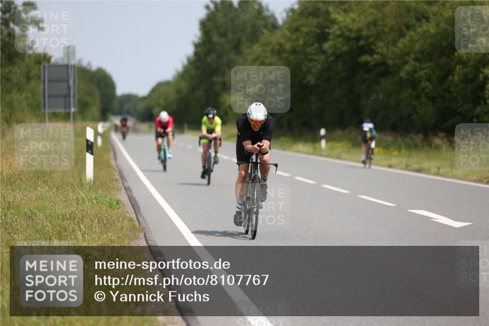 22.06.2025 - Viking Triathlon Yannick Fuchs http://msf.ph/oto/8107767 22.06.2025 12:12:46 Radfahren 93, 287, 473, 659 meine-sportfotos.de