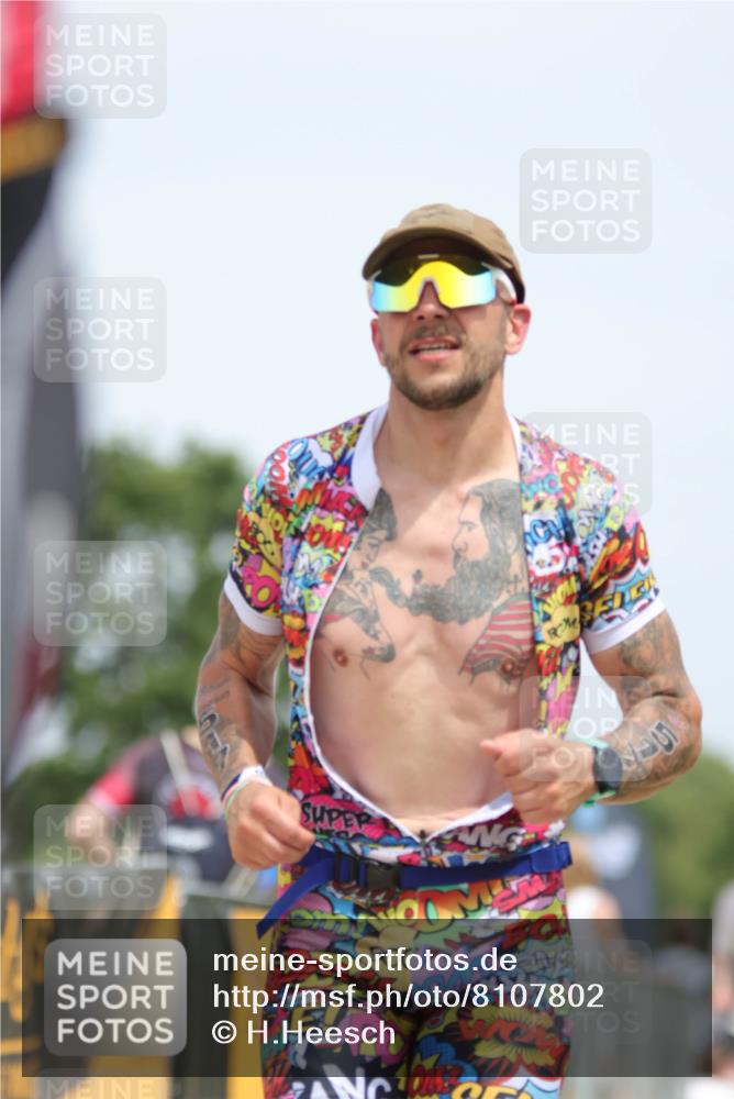22.06.2025 - Viking Triathlon H.Heesch http://msf.ph/oto/8107802 22.06.2025 14:23:06 Laufen 318, 328, 396, 457, 517 meine-sportfotos.de