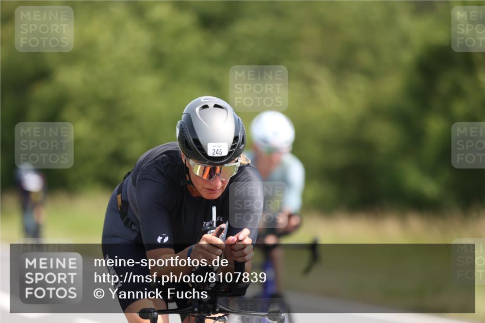 22.06.2025 - Viking Triathlon Yannick Fuchs http://msf.ph/oto/8107839 22.06.2025 11:31:40 Radfahren 245, 624 meine-sportfotos.de