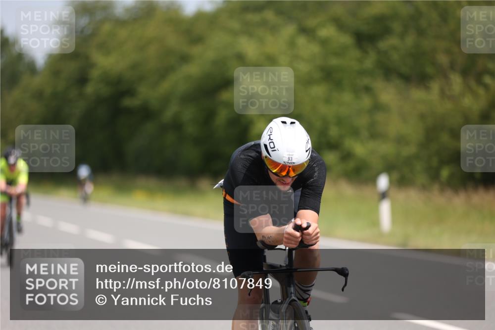 22.06.2025 - Viking Triathlon Yannick Fuchs http://msf.ph/oto/8107849 22.06.2025 12:12:48 Radfahren 93, 287, 473, 659 meine-sportfotos.de