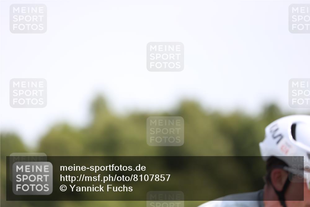 22.06.2025 - Viking Triathlon Yannick Fuchs http://msf.ph/oto/8107857 22.06.2025 11:31:42 Radfahren 245, 624 meine-sportfotos.de