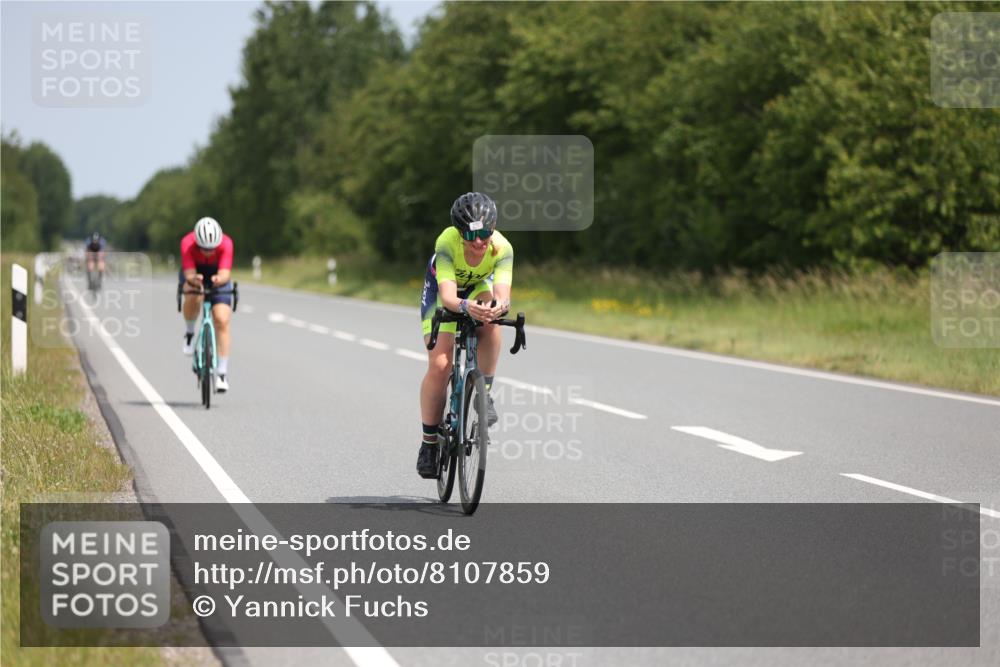 22.06.2025 - Viking Triathlon Yannick Fuchs http://msf.ph/oto/8107859 22.06.2025 12:12:49 Radfahren 78, 93, 287, 473, 659 meine-sportfotos.de
