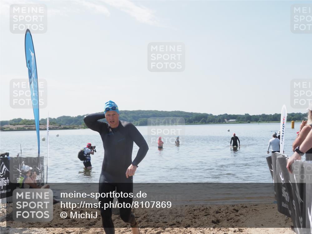 22.06.2025 - Viking Triathlon MichiJ http://msf.ph/oto/8107869 22.06.2025 10:53:39 Schwimmen  meine-sportfotos.de