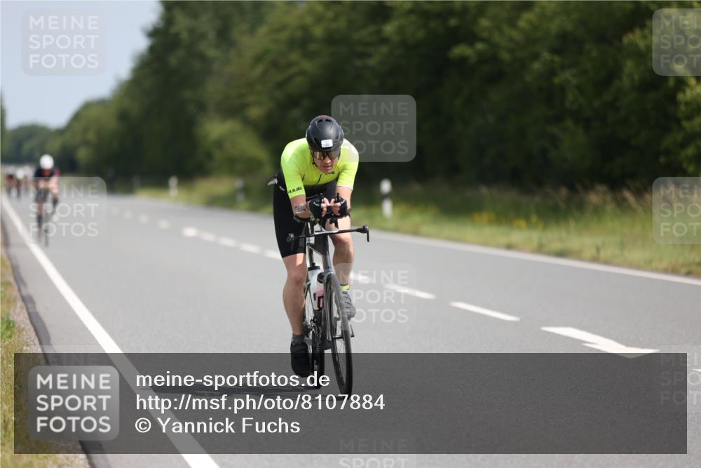 22.06.2025 - Viking Triathlon Yannick Fuchs http://msf.ph/oto/8107884 22.06.2025 11:31:57 Radfahren 13, 148, 173, 189, 191, 340, 341, 444, 458 meine-sportfotos.de