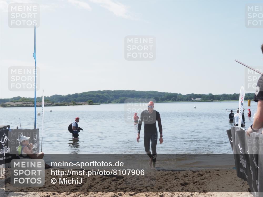 22.06.2025 - Viking Triathlon MichiJ http://msf.ph/oto/8107906 22.06.2025 10:53:58 Schwimmen 634 meine-sportfotos.de