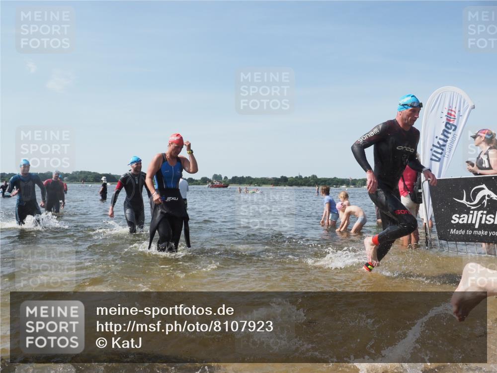 22.06.2025 - Viking Triathlon KatJ http://msf.ph/oto/8107923 22.06.2025 10:37:53 Schwimmen 146, 335, 396, 411, 433, 506, 619, 645 meine-sportfotos.de