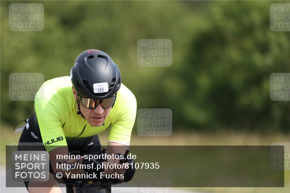 22.06.2025 - Viking Triathlon Yannick Fuchs http://msf.ph/oto/8107935 22.06.2025 11:31:59 Radfahren 13, 148, 173, 189, 191, 340, 444, 458 meine-sportfotos.de