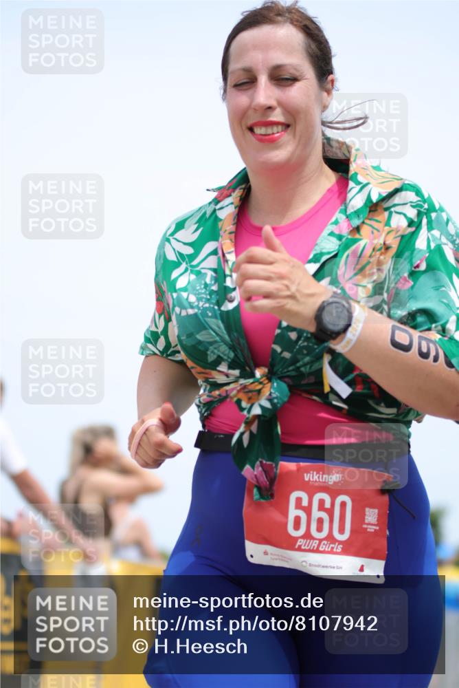 22.06.2025 - Viking Triathlon H.Heesch http://msf.ph/oto/8107942 22.06.2025 14:23:59 Laufen 109, 254, 660 meine-sportfotos.de