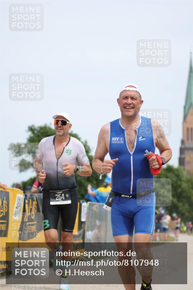 22.06.2025 - Viking Triathlon H.Heesch http://msf.ph/oto/8107948 22.06.2025 14:24:03 Laufen 109, 254, 398 meine-sportfotos.de