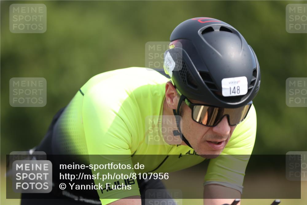 22.06.2025 - Viking Triathlon Yannick Fuchs http://msf.ph/oto/8107956 22.06.2025 11:31:59 Radfahren 13, 148, 173, 189, 191, 340, 444, 458 meine-sportfotos.de