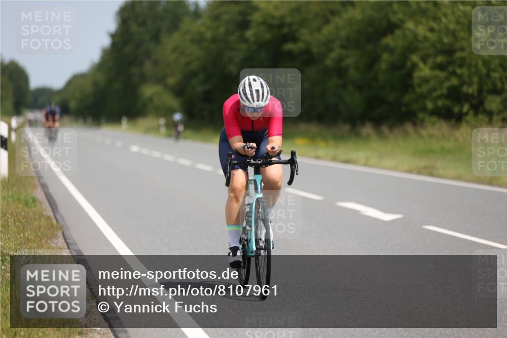 22.06.2025 - Viking Triathlon Yannick Fuchs http://msf.ph/oto/8107961 22.06.2025 12:12:51 Radfahren 78, 93, 287, 337, 473, 659 meine-sportfotos.de