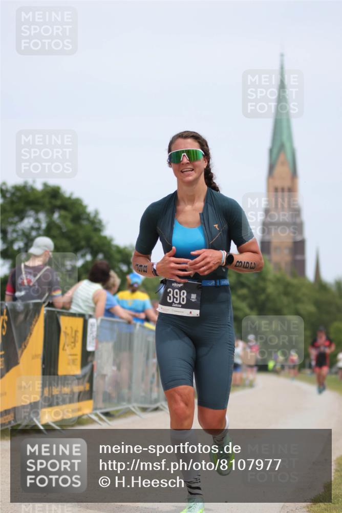 22.06.2025 - Viking Triathlon H.Heesch http://msf.ph/oto/8107977 22.06.2025 14:24:09 Laufen 398 meine-sportfotos.de