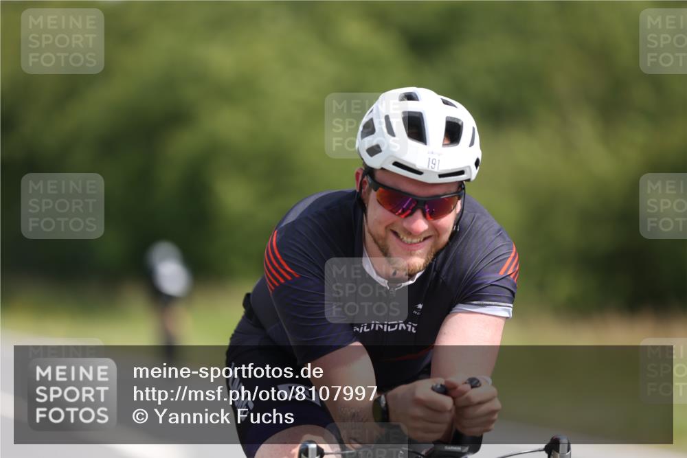 22.06.2025 - Viking Triathlon Yannick Fuchs http://msf.ph/oto/8107997 22.06.2025 11:32:04 Radfahren 13, 173, 181, 189, 191, 340, 444, 458 meine-sportfotos.de