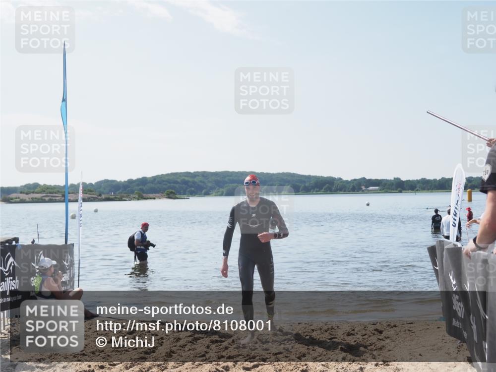 22.06.2025 - Viking Triathlon MichiJ http://msf.ph/oto/8108001 22.06.2025 10:54:00 Schwimmen 634 meine-sportfotos.de
