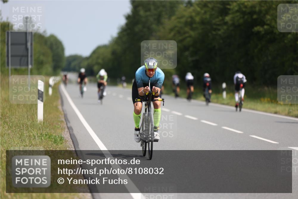 22.06.2025 - Viking Triathlon Yannick Fuchs http://msf.ph/oto/8108032 22.06.2025 11:32:10 Radfahren 181, 220, 238, 450 meine-sportfotos.de