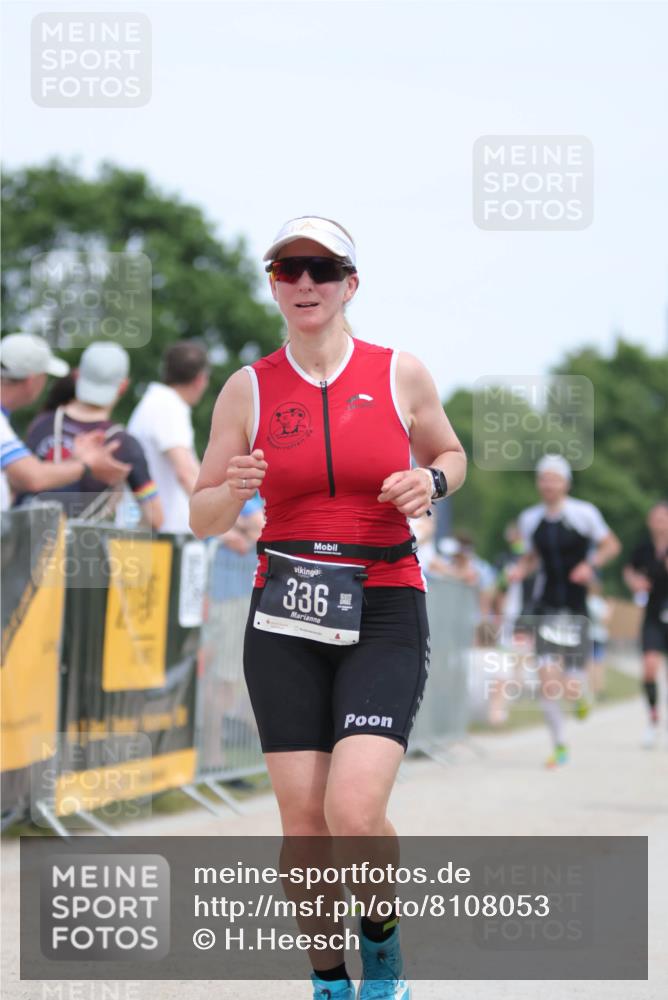 22.06.2025 - Viking Triathlon H.Heesch http://msf.ph/oto/8108053 22.06.2025 14:24:39 Laufen 38, 84, 261, 336, 393 meine-sportfotos.de
