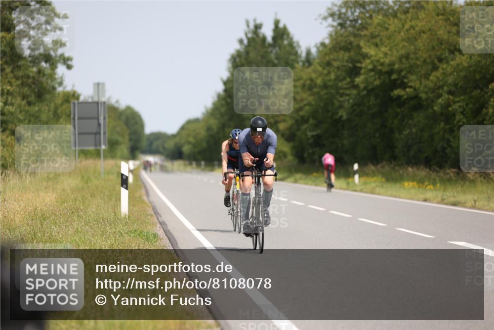 22.06.2025 - Viking Triathlon Yannick Fuchs http://msf.ph/oto/8108078 22.06.2025 12:12:58 Radfahren 78, 136, 337 meine-sportfotos.de