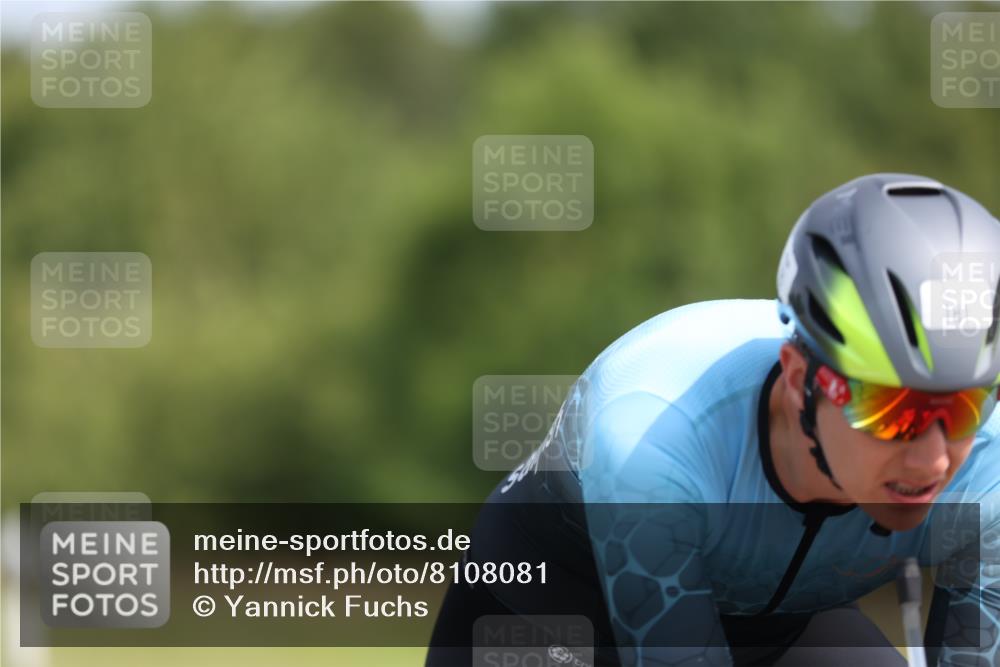 22.06.2025 - Viking Triathlon Yannick Fuchs http://msf.ph/oto/8108081 22.06.2025 11:32:13 Radfahren 181, 220, 238, 450 meine-sportfotos.de