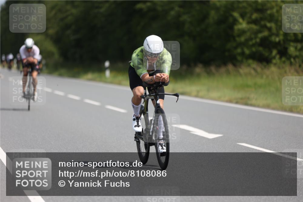 22.06.2025 - Viking Triathlon Yannick Fuchs http://msf.ph/oto/8108086 22.06.2025 11:32:16 Radfahren 181, 220, 237, 238, 311, 450 meine-sportfotos.de