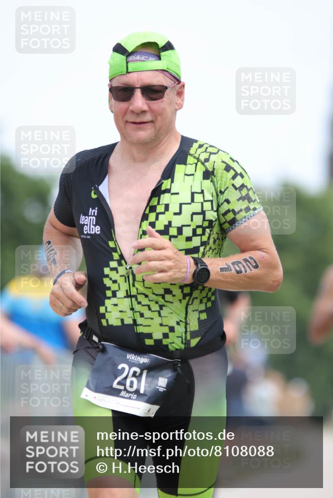 22.06.2025 - Viking Triathlon H.Heesch http://msf.ph/oto/8108088 22.06.2025 14:24:43 Laufen 38, 84, 261, 336, 393 meine-sportfotos.de