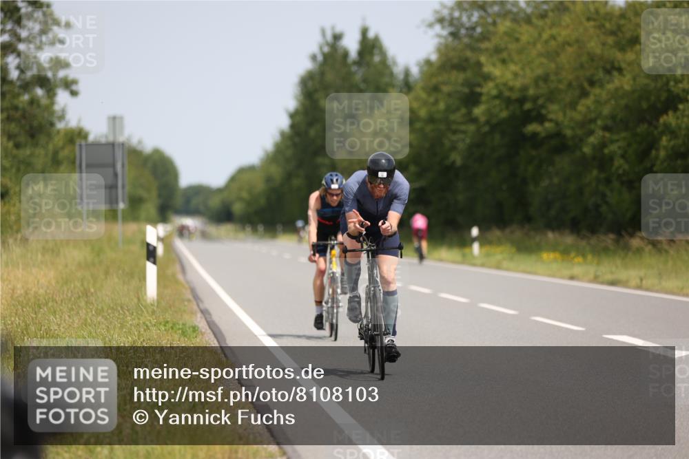 22.06.2025 - Viking Triathlon Yannick Fuchs http://msf.ph/oto/8108103 22.06.2025 12:12:58 Radfahren 78, 136, 337 meine-sportfotos.de