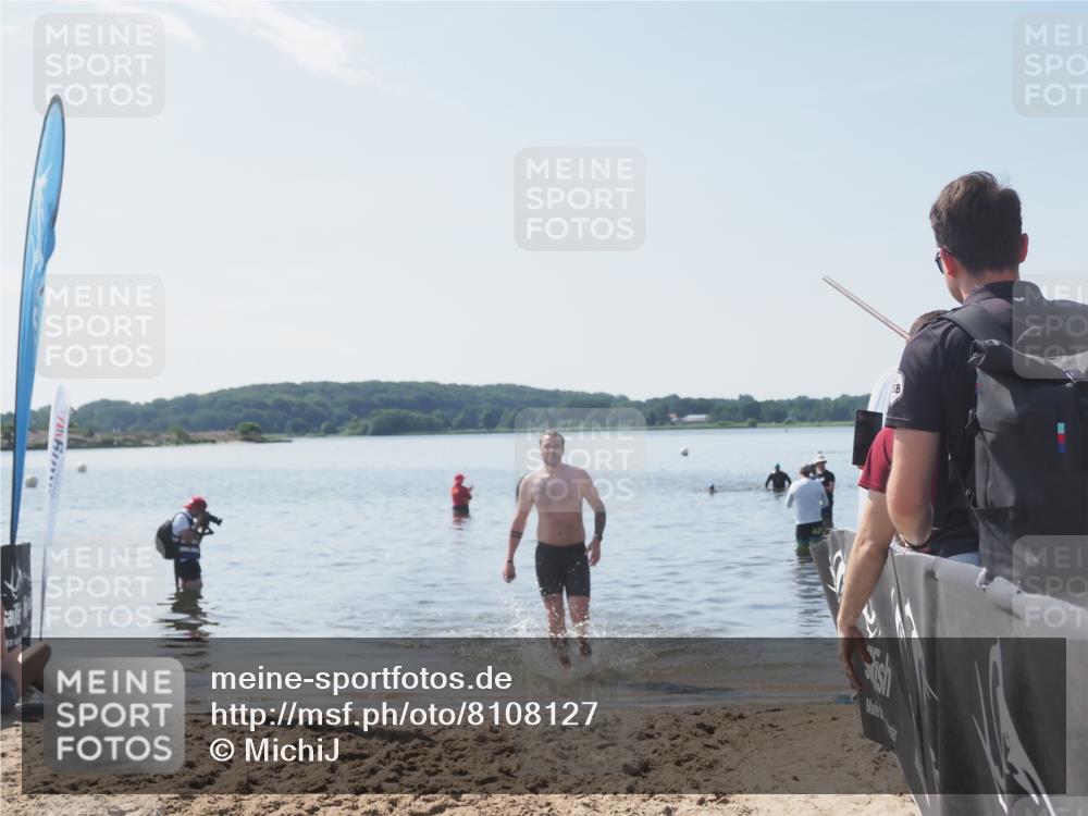 22.06.2025 - Viking Triathlon MichiJ http://msf.ph/oto/8108127 22.06.2025 10:54:57 Schwimmen 305 meine-sportfotos.de