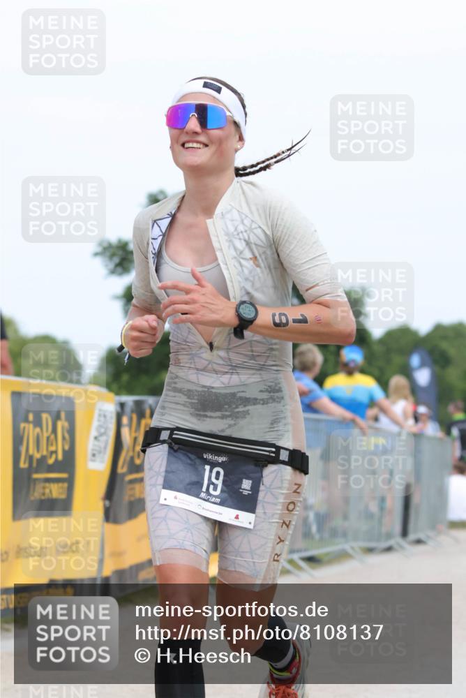 22.06.2025 - Viking Triathlon H.Heesch http://msf.ph/oto/8108137 22.06.2025 14:25:05 Laufen 19, 438, 492 meine-sportfotos.de