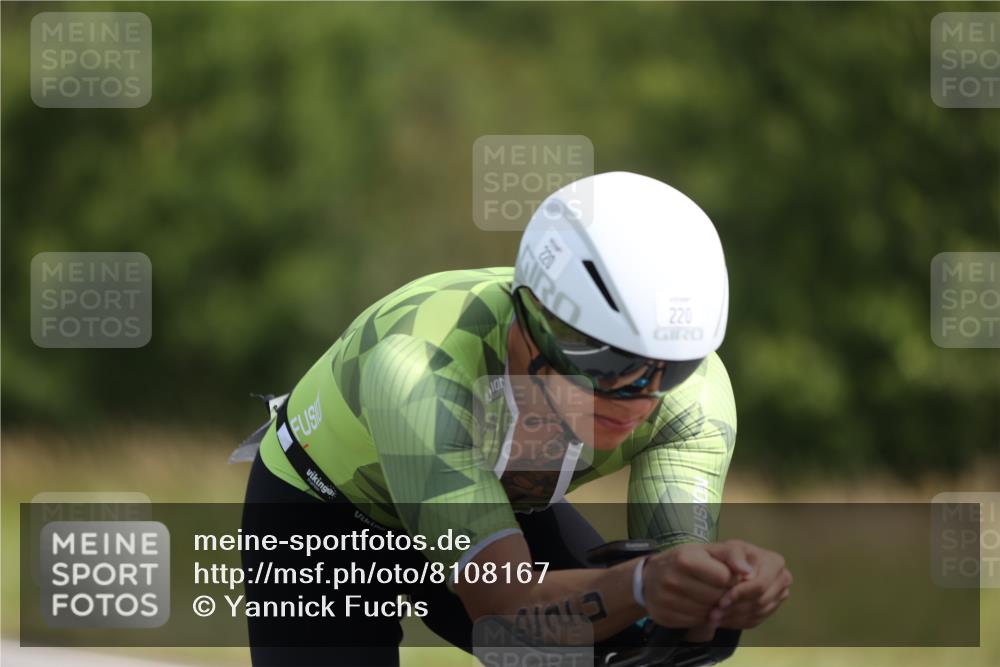 22.06.2025 - Viking Triathlon Yannick Fuchs http://msf.ph/oto/8108167 22.06.2025 11:32:17 Radfahren 220, 237, 238, 311, 450 meine-sportfotos.de