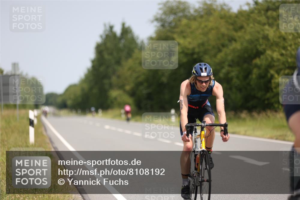 22.06.2025 - Viking Triathlon Yannick Fuchs http://msf.ph/oto/8108192 22.06.2025 12:13:00 Radfahren 78, 136, 337 meine-sportfotos.de