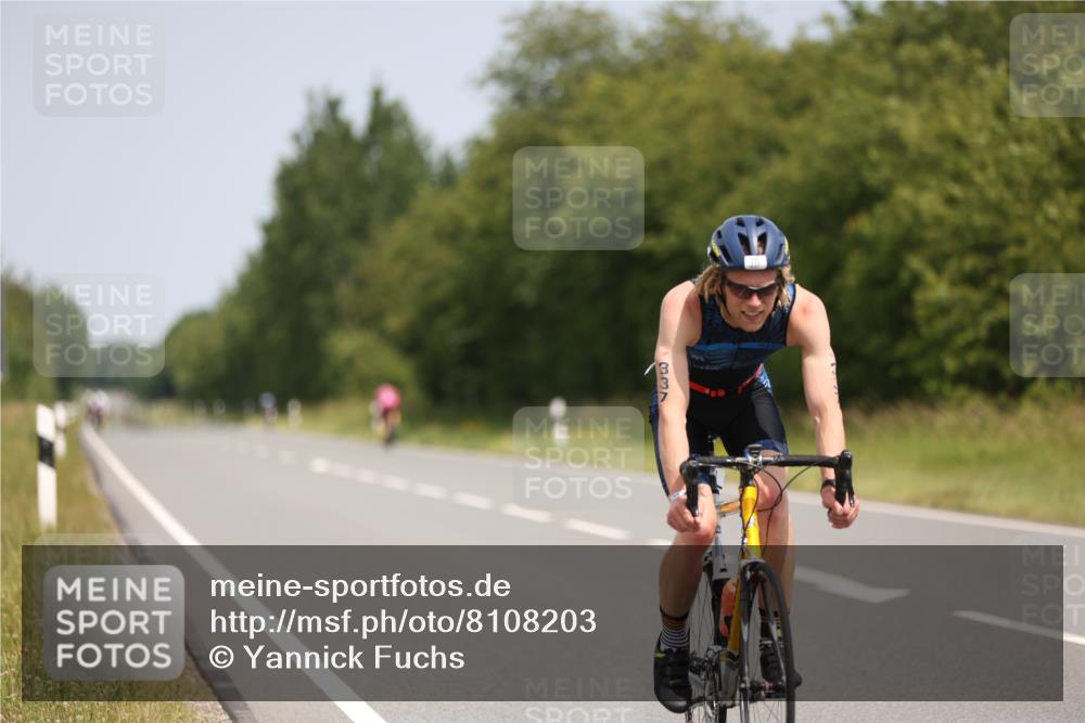 22.06.2025 - Viking Triathlon Yannick Fuchs http://msf.ph/oto/8108203 22.06.2025 12:13:00 Radfahren 78, 136, 337 meine-sportfotos.de