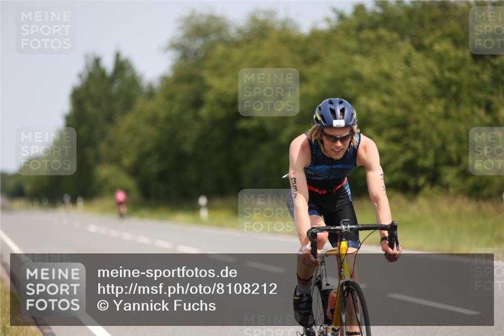 22.06.2025 - Viking Triathlon Yannick Fuchs http://msf.ph/oto/8108212 22.06.2025 12:13:00 Radfahren 78, 136, 337 meine-sportfotos.de