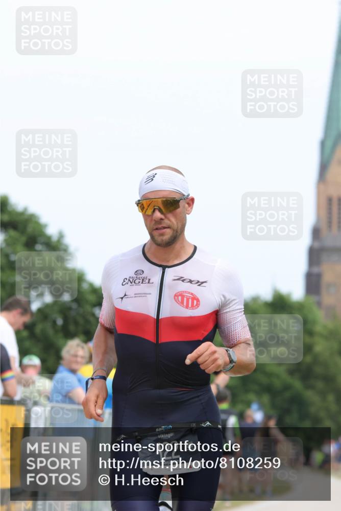 22.06.2025 - Viking Triathlon H.Heesch http://msf.ph/oto/8108259 22.06.2025 14:26:09 Laufen 122, 291 meine-sportfotos.de