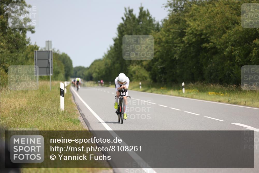 22.06.2025 - Viking Triathlon Yannick Fuchs http://msf.ph/oto/8108261 22.06.2025 12:13:11 Radfahren 4, 136, 201 meine-sportfotos.de