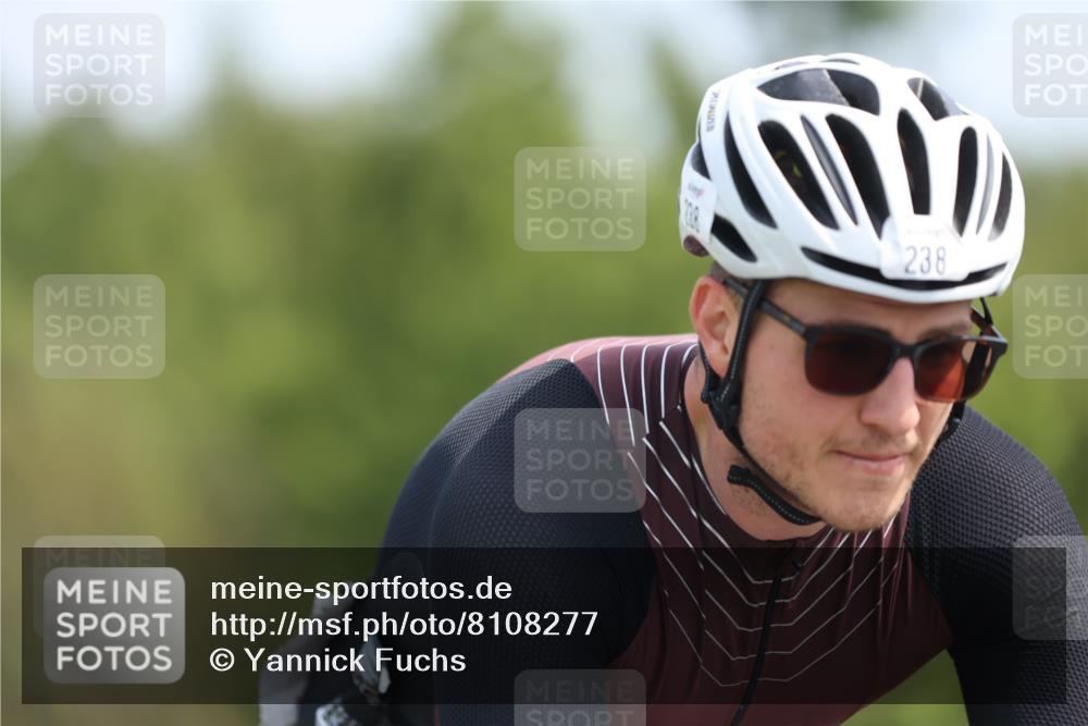 22.06.2025 - Viking Triathlon Yannick Fuchs http://msf.ph/oto/8108277 22.06.2025 11:32:20 Radfahren 220, 237, 238, 311, 450 meine-sportfotos.de