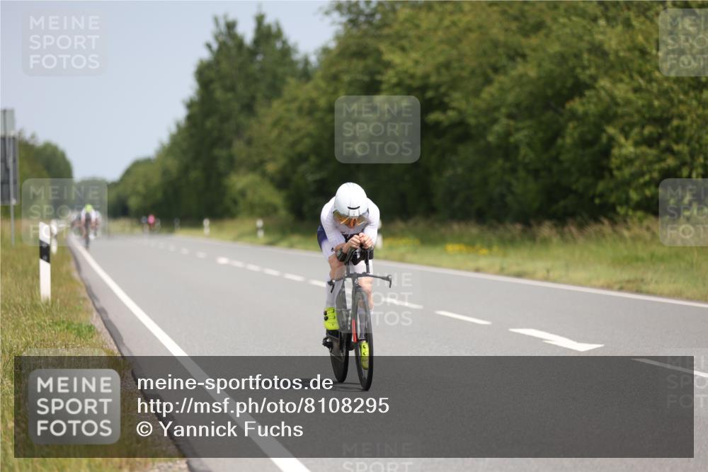 22.06.2025 - Viking Triathlon Yannick Fuchs http://msf.ph/oto/8108295 22.06.2025 12:13:12 Radfahren 4, 201 meine-sportfotos.de