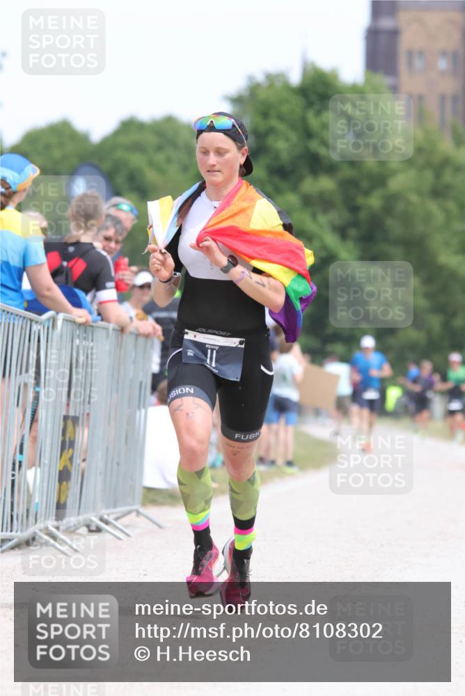 22.06.2025 - Viking Triathlon H.Heesch http://msf.ph/oto/8108302 22.06.2025 14:26:32 Laufen 11 meine-sportfotos.de