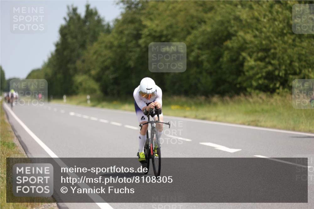 22.06.2025 - Viking Triathlon Yannick Fuchs http://msf.ph/oto/8108305 22.06.2025 12:13:12 Radfahren 4, 201 meine-sportfotos.de