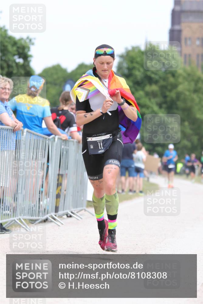 22.06.2025 - Viking Triathlon H.Heesch http://msf.ph/oto/8108308 22.06.2025 14:26:33 Laufen 11 meine-sportfotos.de