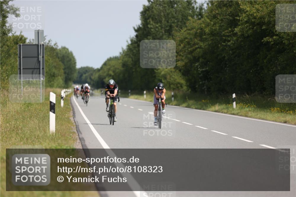 22.06.2025 - Viking Triathlon Yannick Fuchs http://msf.ph/oto/8108323 22.06.2025 11:32:27 Radfahren 58, 237, 311, 601 meine-sportfotos.de