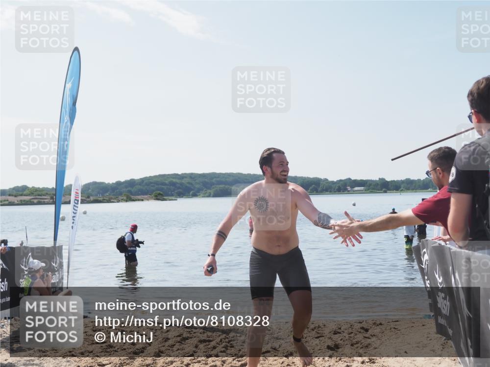 22.06.2025 - Viking Triathlon MichiJ http://msf.ph/oto/8108328 22.06.2025 10:55:01 Schwimmen 305 meine-sportfotos.de