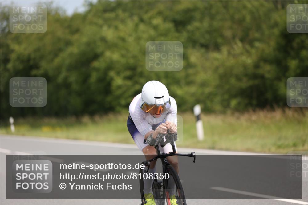 22.06.2025 - Viking Triathlon Yannick Fuchs http://msf.ph/oto/8108350 22.06.2025 12:13:13 Radfahren 4, 201 meine-sportfotos.de