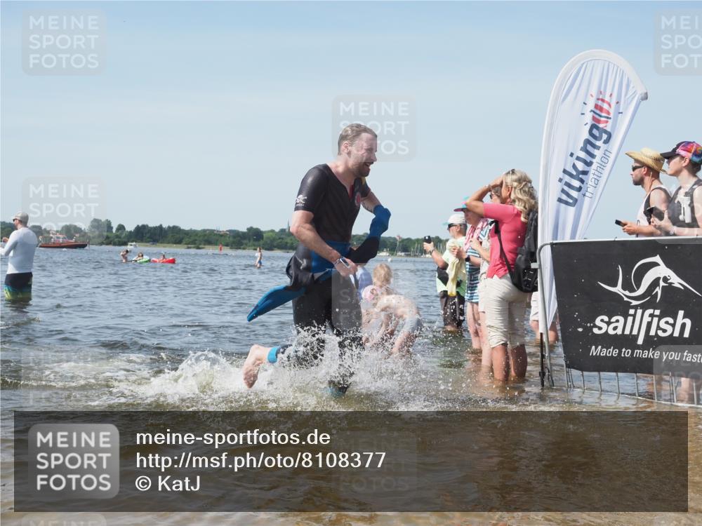 22.06.2025 - Viking Triathlon KatJ http://msf.ph/oto/8108377 22.06.2025 10:38:13 Schwimmen 61, 72, 89, 179, 191, 209, 447, 662 meine-sportfotos.de