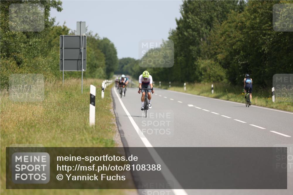 22.06.2025 - Viking Triathlon Yannick Fuchs http://msf.ph/oto/8108388 22.06.2025 12:13:19 Radfahren 237, 257, 415, 628 meine-sportfotos.de